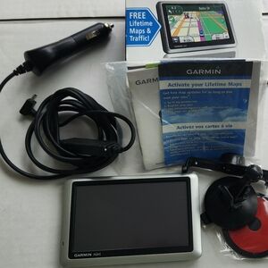 Garmin Nuvi 1450 LMT touchscreen GPS